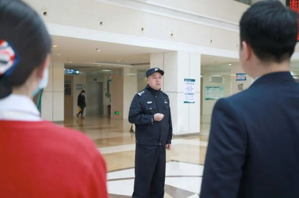 源顺网 “医”线安保升级，高新警方“送教上门” 筑牢医院安全屏障