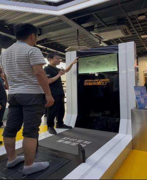 伍祥配资 活力中国调研行｜福建莆田：双引擎激发鞋服产业新活力